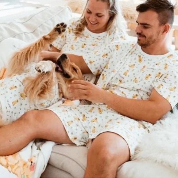 ISO Stylish hound human Pj set - Picture 1 of 2